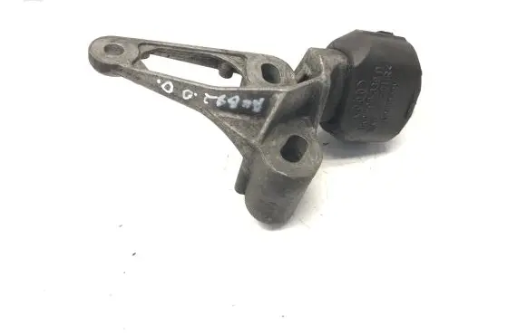 Audi A4 S4 B8 8K Engine mount bracket 8K0199343C