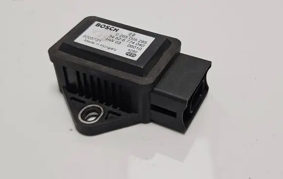 BMW 5 E60 E61 ESP acceleration yaw rate sensor 34526774040 0265005285 5005731