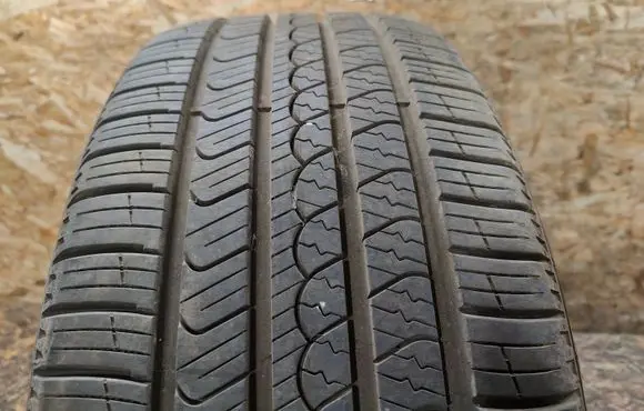 Maserati Quattroporte R19 summer tire P7AS 24540R19