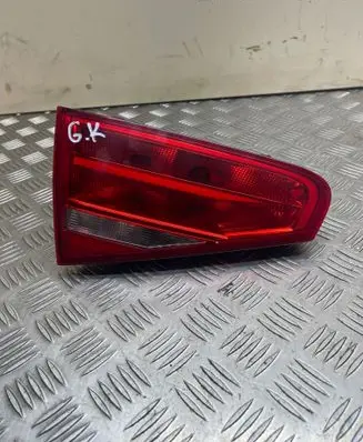 Audi A4 S4 B8 8K Tailgate rear/tail lights 01091501