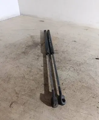 Ford Escort Tailgate/trunk strut/damper