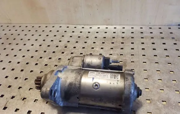 Seat Leon (1P) Starter motor 02Z911024A