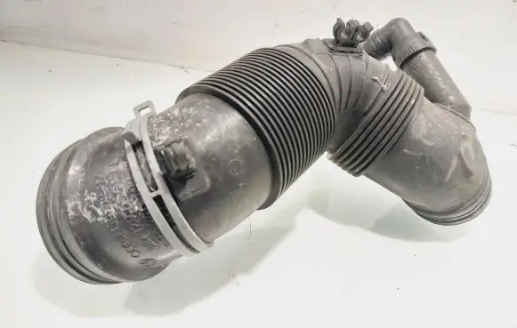 Skoda Octavia Mk2 (1Z) Air intake hose/pipe 3C0129654P 3C0129654aj 03g103493d