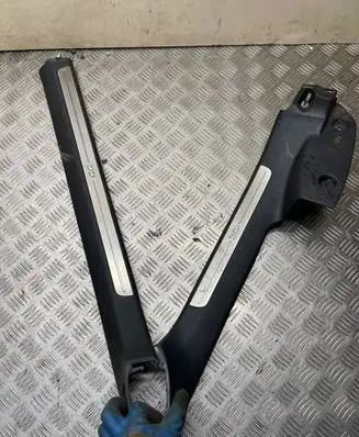 Volkswagen PASSAT CC Front sill trim cover 3AA853370