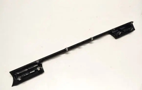 Radio/GPS head unit trim