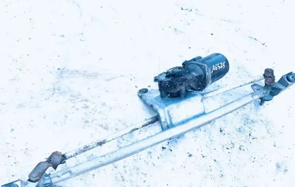 Opel Astra F Front wiper linkage and motor 22084735