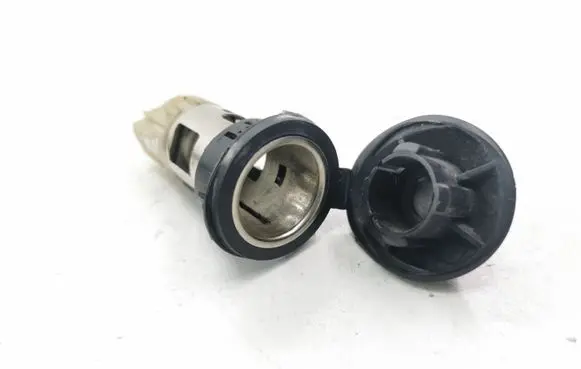 Citroen C8 12 V Socket (rear) 