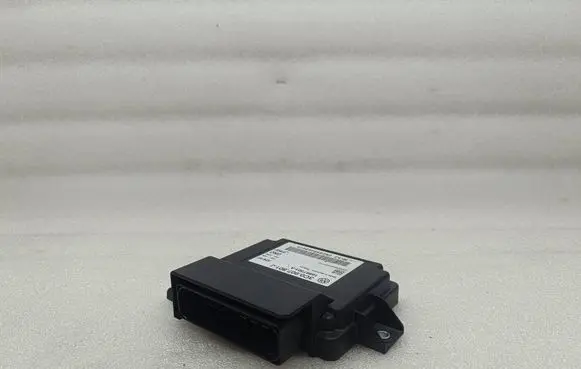 Volkswagen PASSAT B6 Hand brake control module 3C0907801J 16887301A