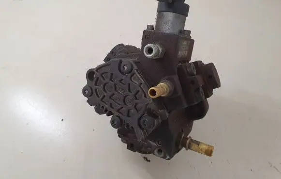 Citroen Berlingo Fuel injection high pressure pump 9683703780