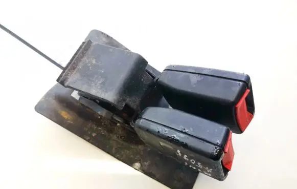 Mini One - Cooper R50 - 53 Rear seatbelt buckle 5321261a 7055957