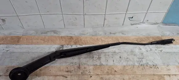 Ford Focus Front wiper blade arm CM5117C495BC