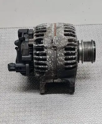Volkswagen Golf V Generator/alternator 06F903023F 0124525050