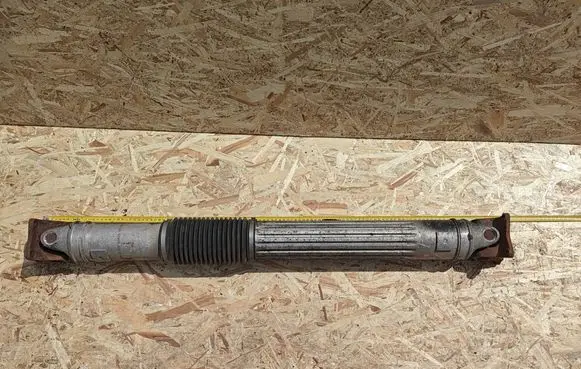 Dodge Nitro Rear driveshaft/prop shaft 5004528