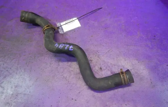 Ford C-MAX I Engine coolant pipe/hose