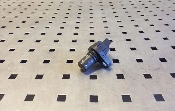 Camshaft position sensor