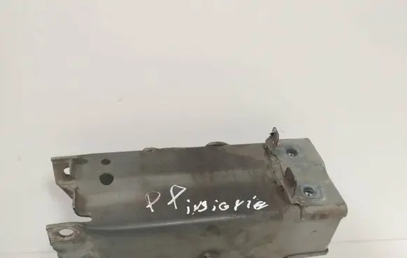 Opel Insignia A Front bumper shock/impact absorber 13235555