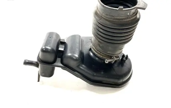 Nissan Murano Z50 Intake resonator 9Y504