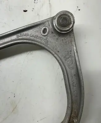 Land Rover Range Rover Velar Front upper control arm/wishbone 