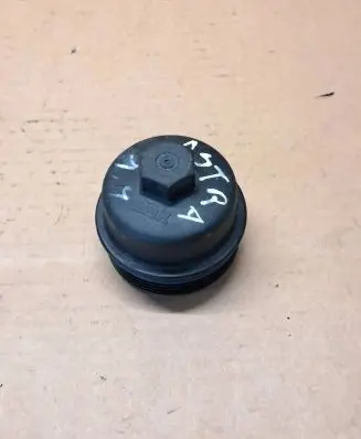 Opel Astra J Oil filter cover 90037