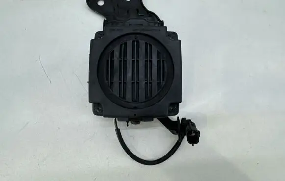 Nissan Leaf II (ZE1) Alarm system siren 281H03NF1A