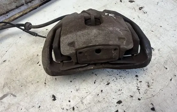 BMW 5 E60 E61 Front brake caliper