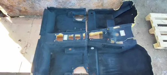 BMW X3 E83 Interior carpet 983372 983370