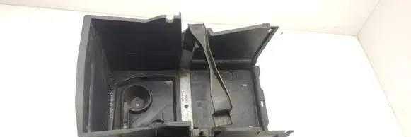 Battery box tray