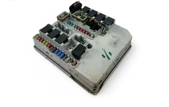 Nissan Versa Fuse module PPT30M10