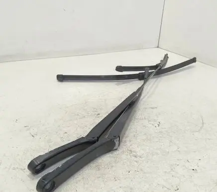 Skoda Octavia Mk2 (1Z) Windshield/front glass wiper blade 