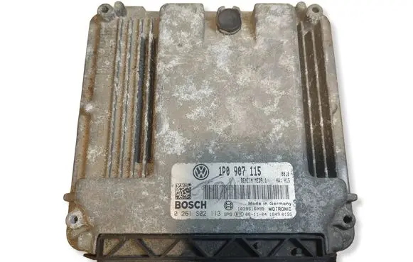 Seat Leon (1P) Engine control unit/module ECU 0261S02113 1P0907115 MED91