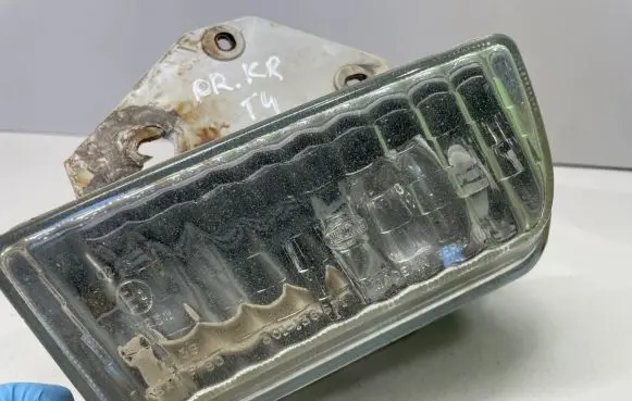 Volkswagen Transporter - Caravelle T4 Front fog light