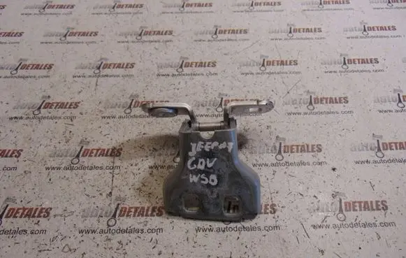 Jeep Grand Cherokee (WK) Rear door upper hinge