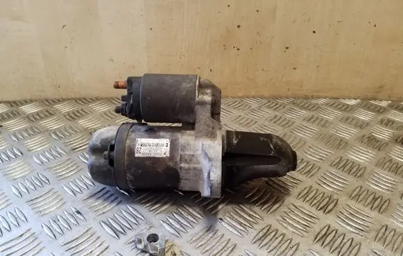 Subaru Forester SG Starter motor 23300AA450 M000T30471