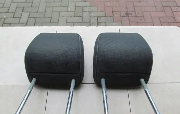 Ford Grand C-MAX Rear seat headrest 