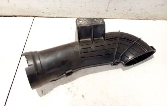 Nissan Pixo Air intake hose/pipe 1400446180