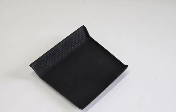 BMW X7 G07 Glove box pad 6810505