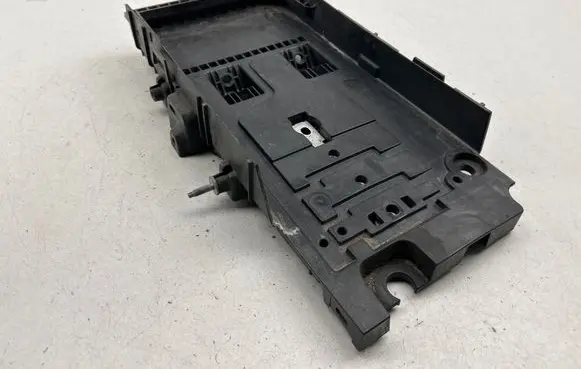 Ford Mondeo MK V Battery tray DG9310723A