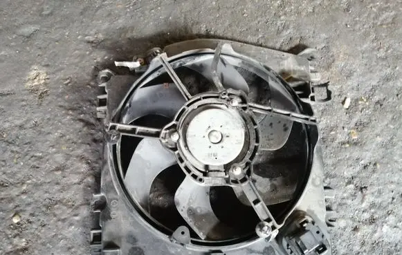Renault Modus Electric radiator cooling fan 1831442016F 8200525991