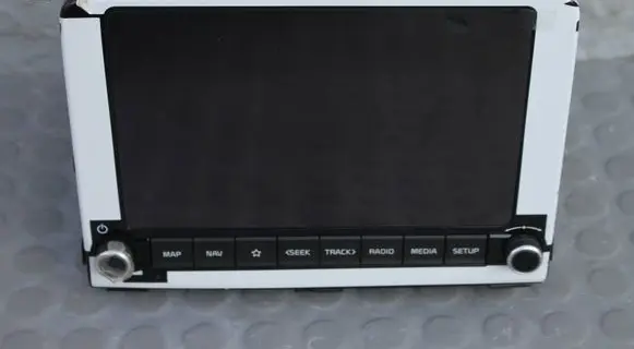 KIA Stonic Navigation unit CD/DVD player RADIO-96560H8461 96560H8461FHV 96560H8461