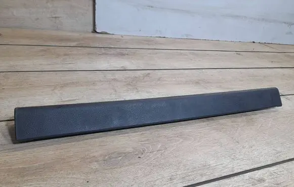 Mercedes-Benz C W204 Front sill trim cover A2046860136