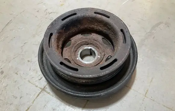 Mercedes-Benz Sprinter W906 Crankshaft pulley