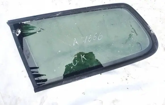 Volkswagen PASSAT B6 Rear side window