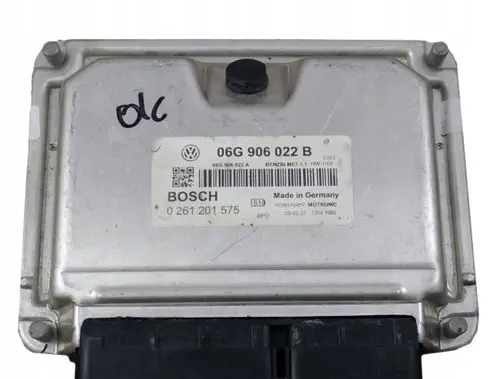 Volkswagen Touran I Engine control unit/module 06G906022B