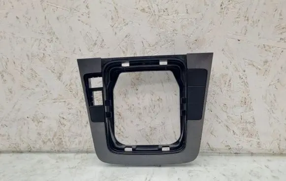 Volkswagen PASSAT B6 Gear shifter surround trim plastic 3C0864263G