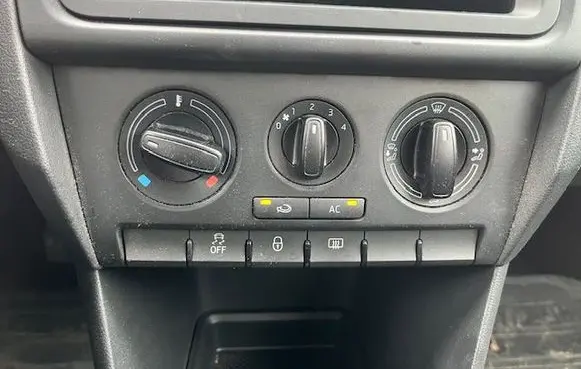 Skoda Rapid (NH) Air conditioning/heating control unit 