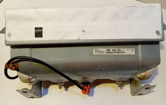 Audi A4 S4 B5 8D Passenger airbag 8D0880201J 6014953