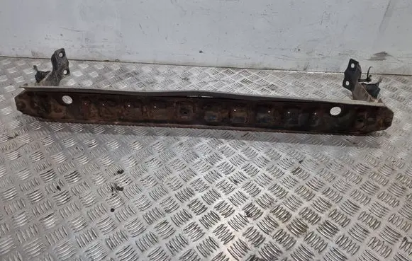 Radiator support slam panel bracket