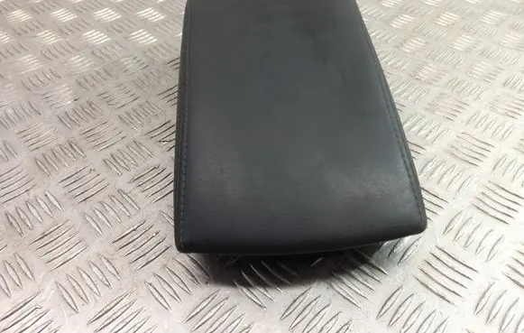 Mazda 6 Armrest