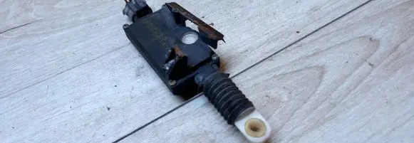 Peugeot 807 Rear door lock Pz08801y 164203