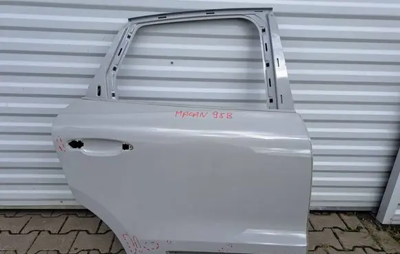 Porsche Macan (95B) Rear door 95B833312A
